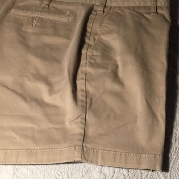 Nautica 8.5 in Flat Front Deck Shorts - Picture 1 of 3